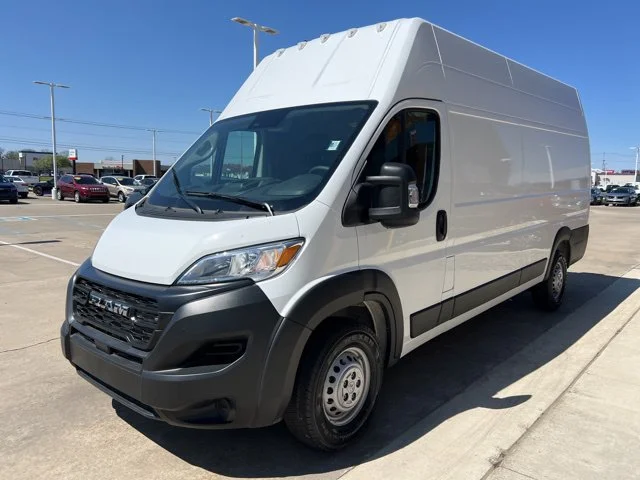 Used 2025 White Ram Super High Roof image 7