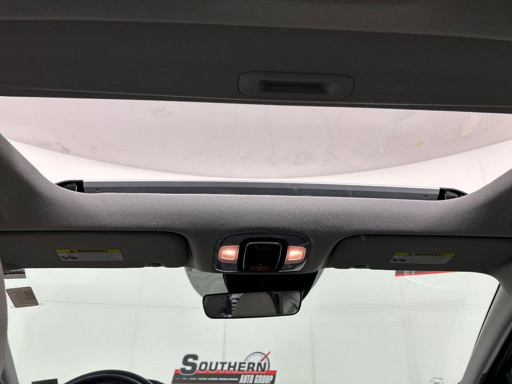 Used 2023 Silver Hyundai Limited image 19