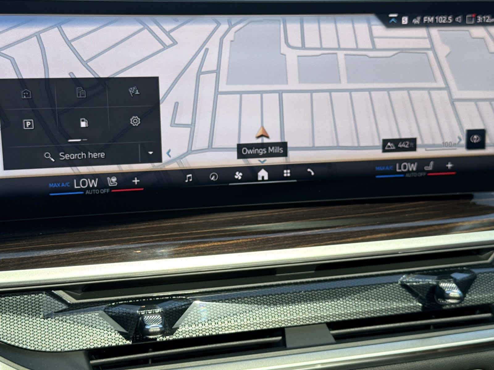 New 2026 Carbon Black Metallic BMW xDrive40i image 19