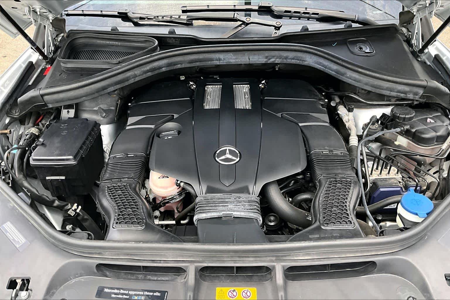 Used 2019 Iridium Silver Metallic Mercedes-Benz GLE 400 image 32