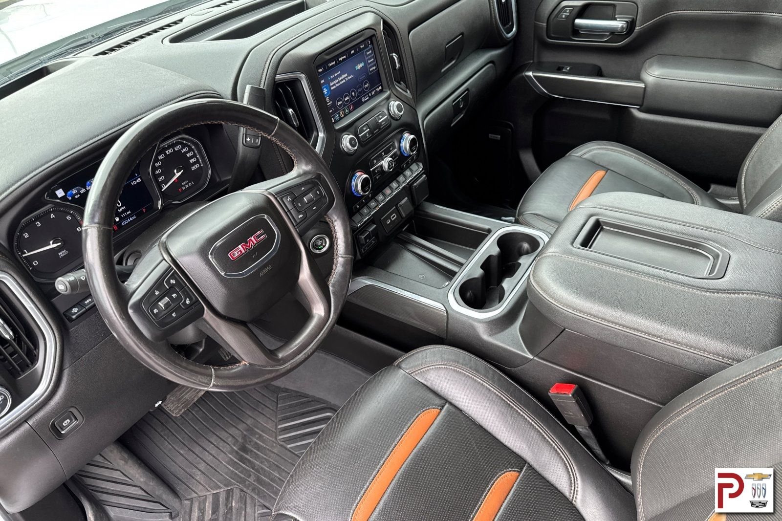 Used 2022 White GMC AT4 image 10