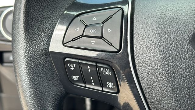 Used 2018 White Ford Limited image 25