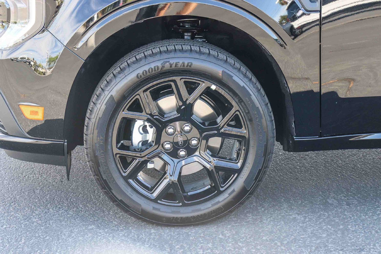 New 2026 Shadow Black Ford Lobo™ image 10