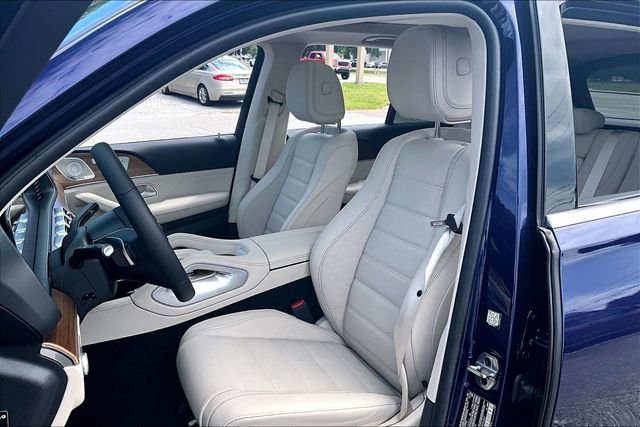 Used 2025 Blue Mercedes-Benz GLE 350 image 8