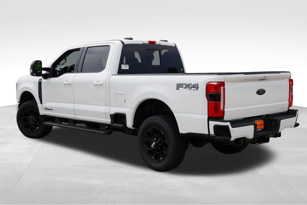 New 2026 Star White Metallic Tri-Coat Ford Lariat image 5