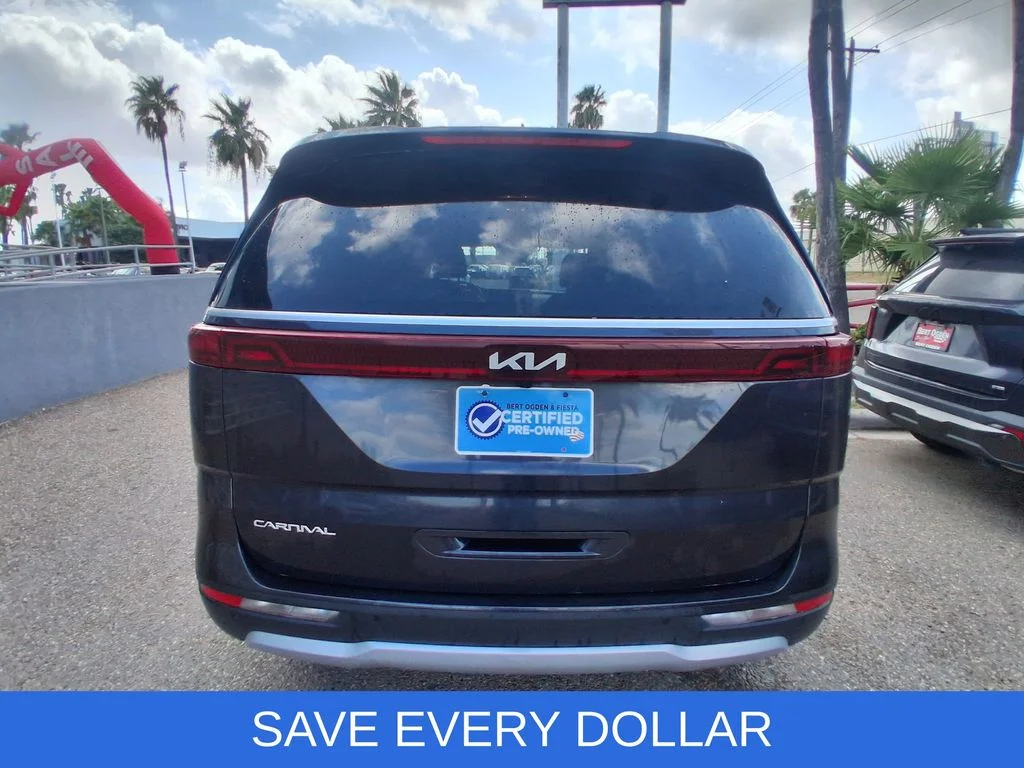 Used 2024 Gray Kia EX image 6
