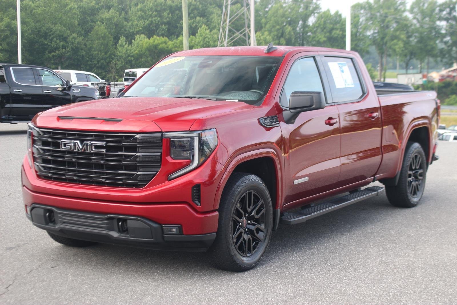 Used 2023 Volcanic Red Tintcoat GMC Elevation image 3