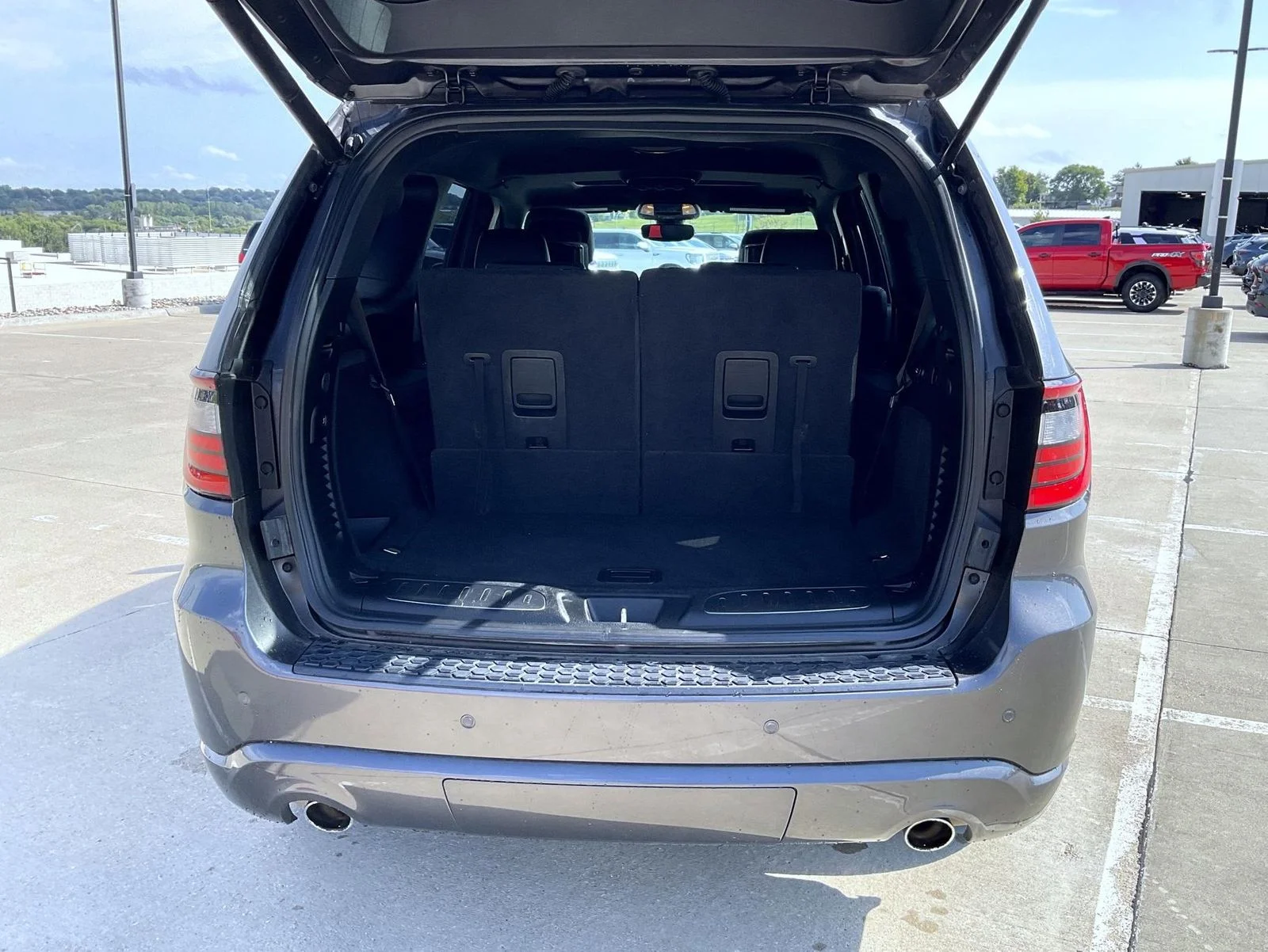 Used 2018 Gray Dodge GT image 9