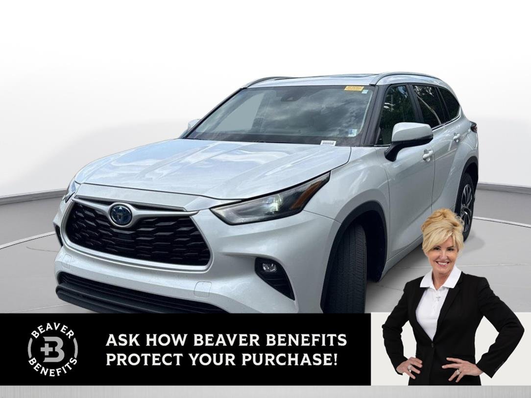 2023 Toyota Highlander Hybrid XLE FWD's photo