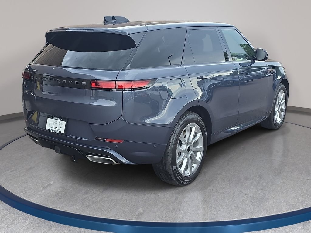 New 2026 Varesine Blue Land Rover Dynamic SE image 5