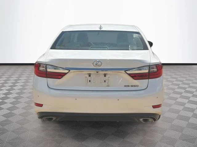 Used 2018 White Lexus 350 image 6