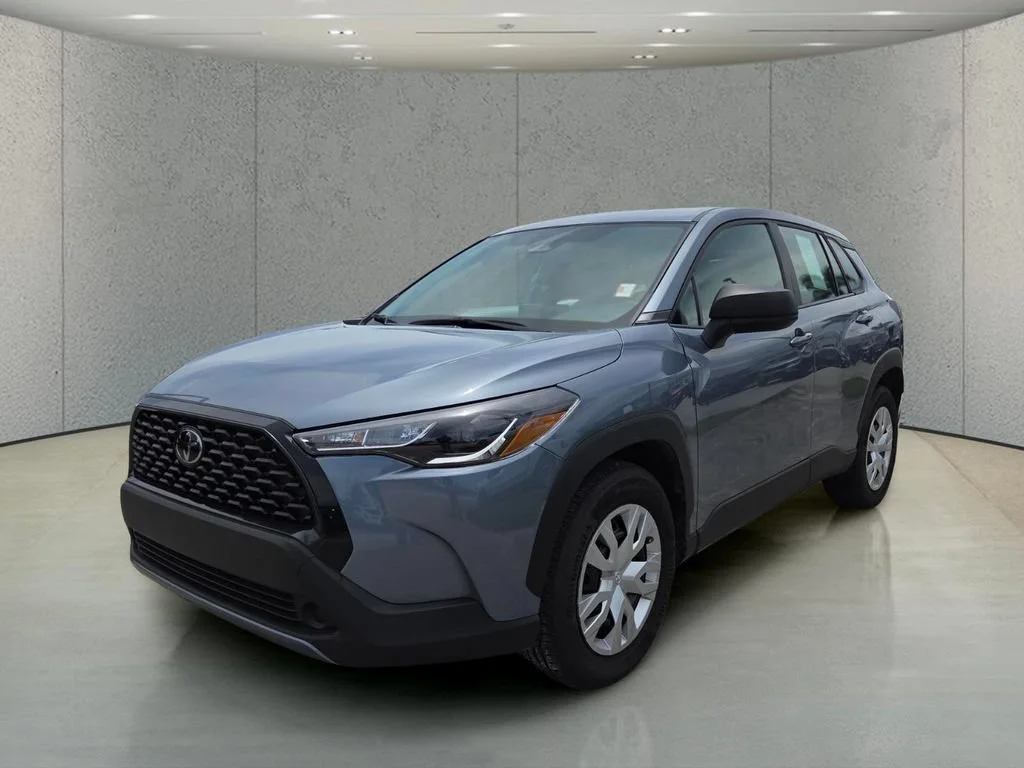 Used 2025 Celestite Toyota L image 11