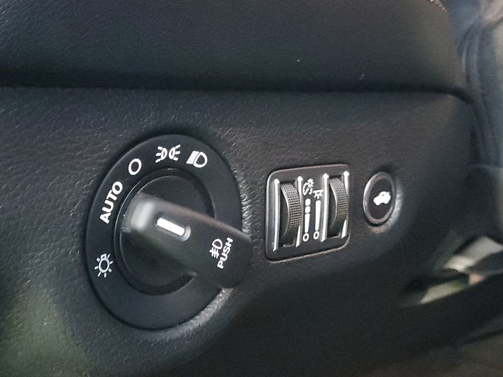 Used 2019 Green Dodge R/T Scat Pack image 21