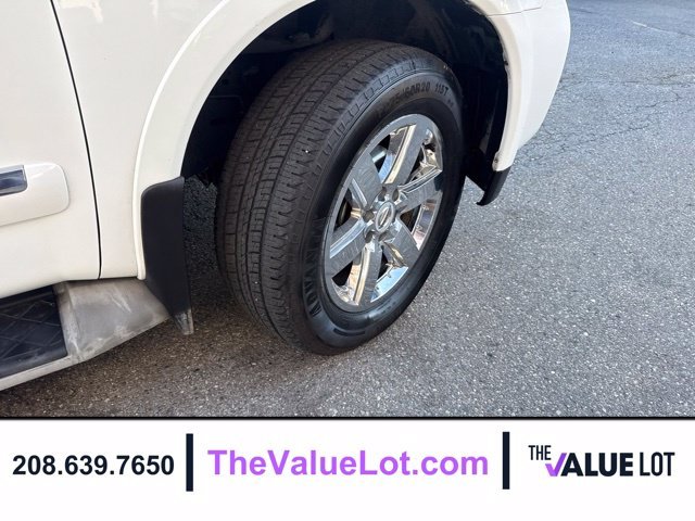 Used 2010 White Nissan Platinum image 11