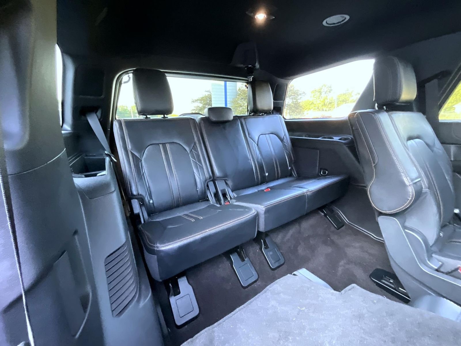 Used 2023 Blue Ford Platinum image 23