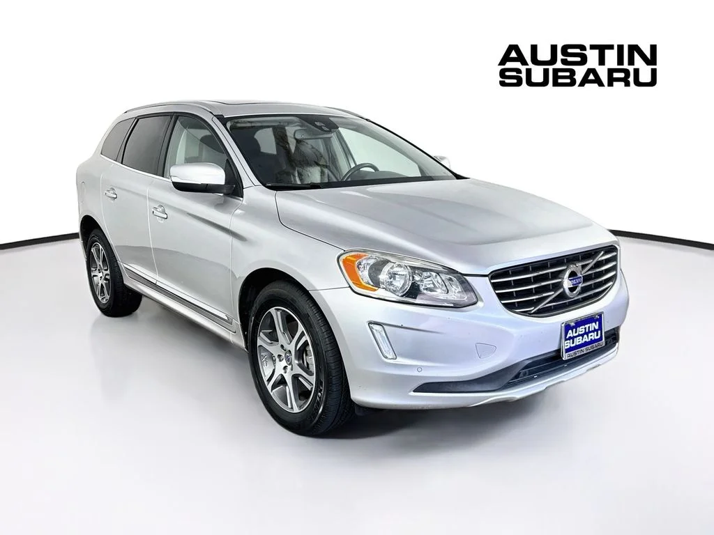Used 2014 Silver Volvo  image 1