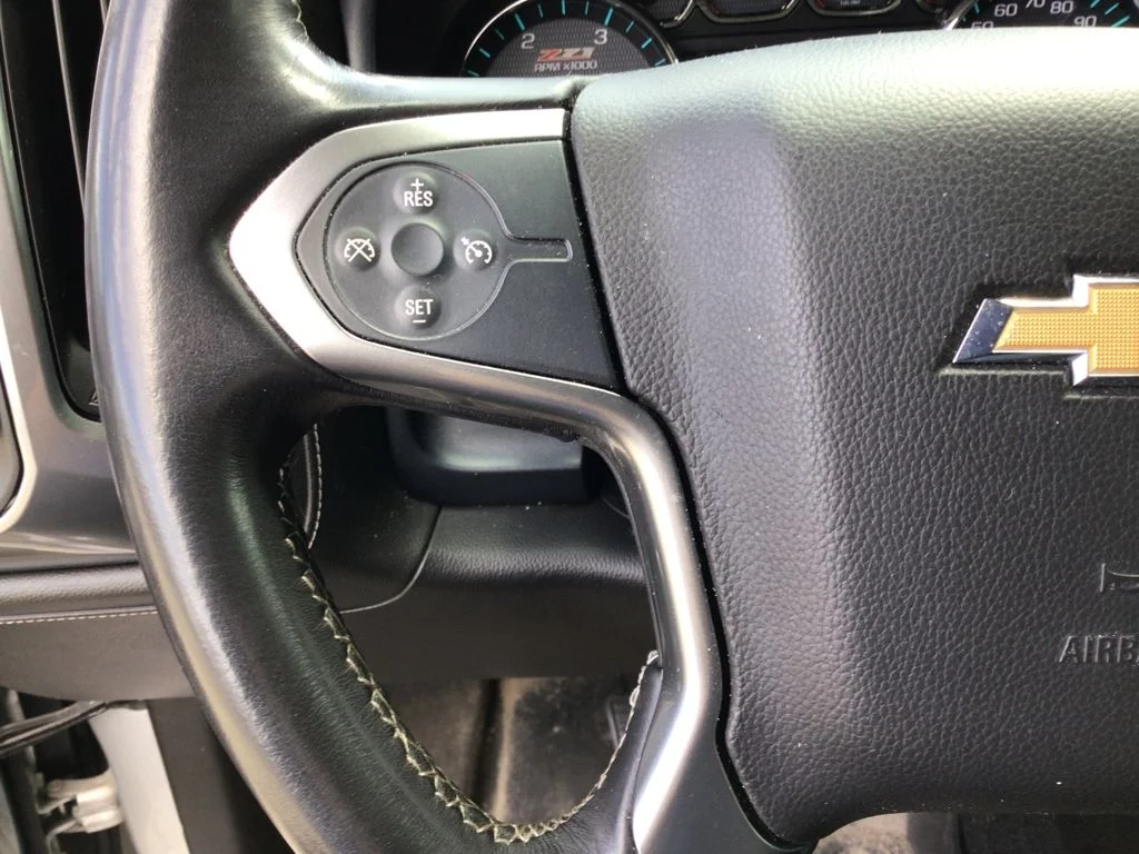 Used 2015 Silver Chevrolet LTZ image 33