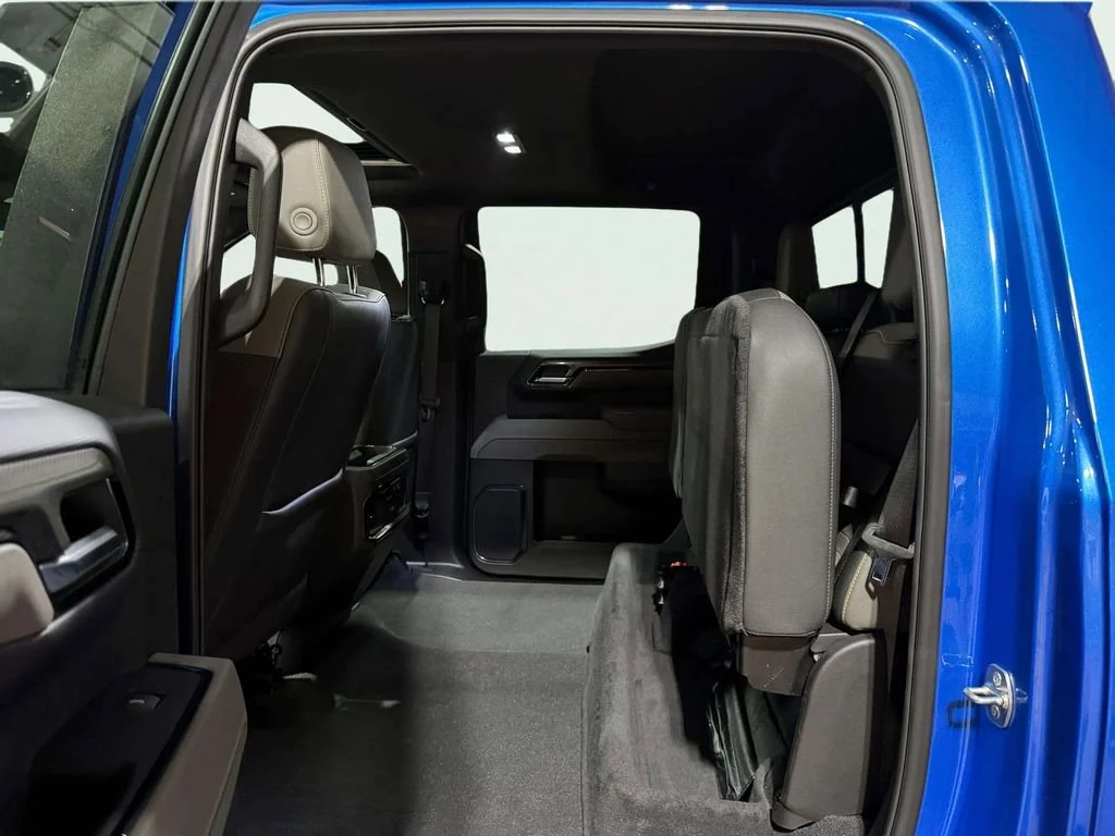 2025 Chevrolet Silverado 1500 ZR2 - Photo 25