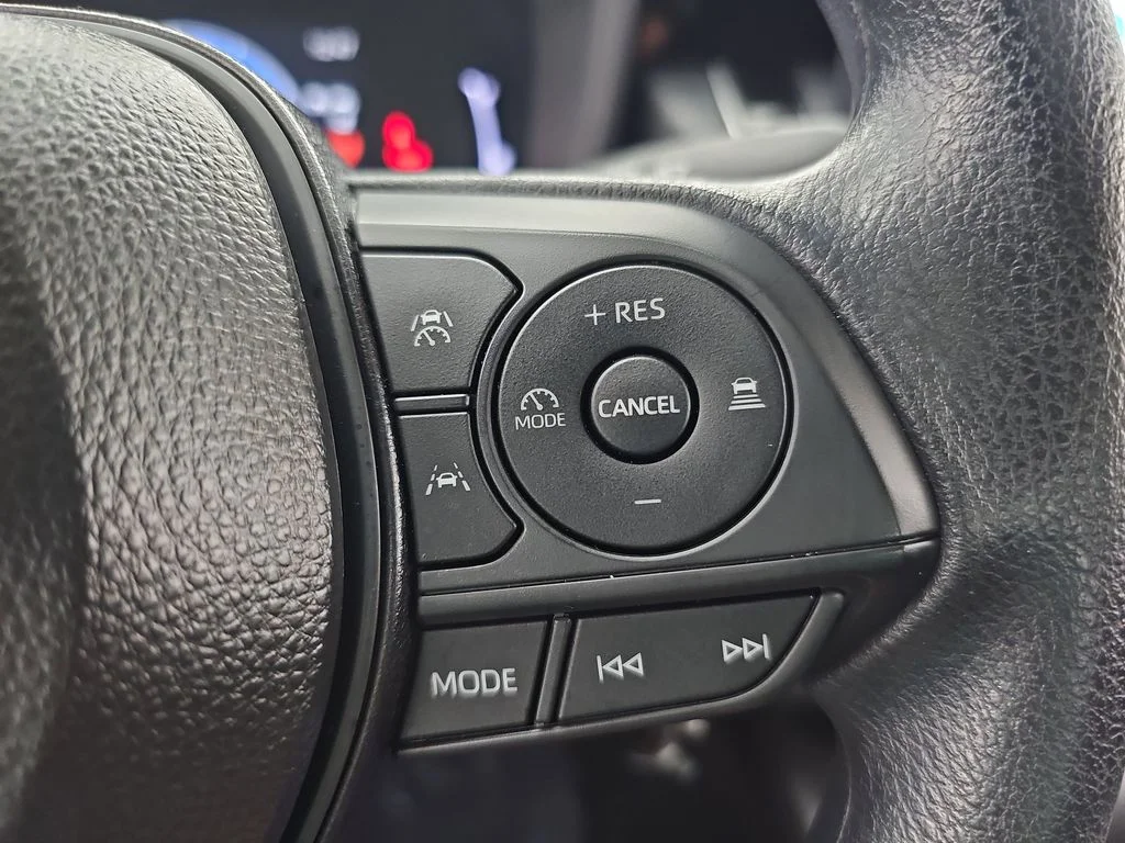 Used 2026  Toyota LE image 21