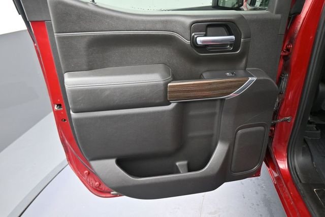 Used 2021 Red Chevrolet RST image 26