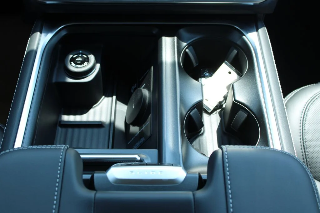 New 2027 Agate Black Metallic Ford MAX Platinum image 36