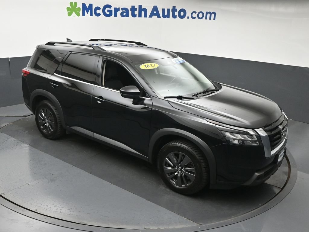 Used 2023 Black Nissan SV image 4