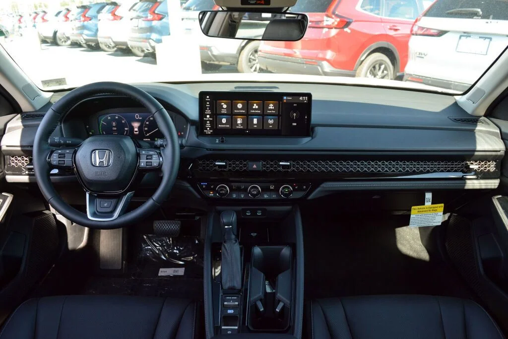 New 2026 Canyon River Blue Metallic Honda Touring Hybrid image 13