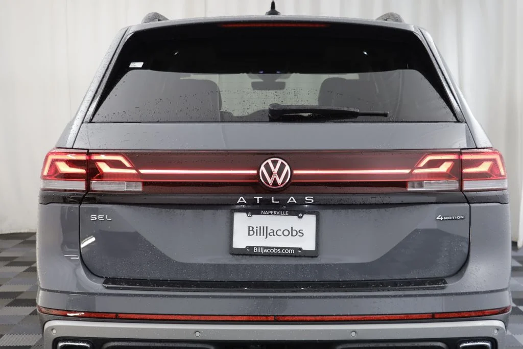 Used 2024 Pure Gray Volkswagen 2.0T Peak Edition SEL image 16