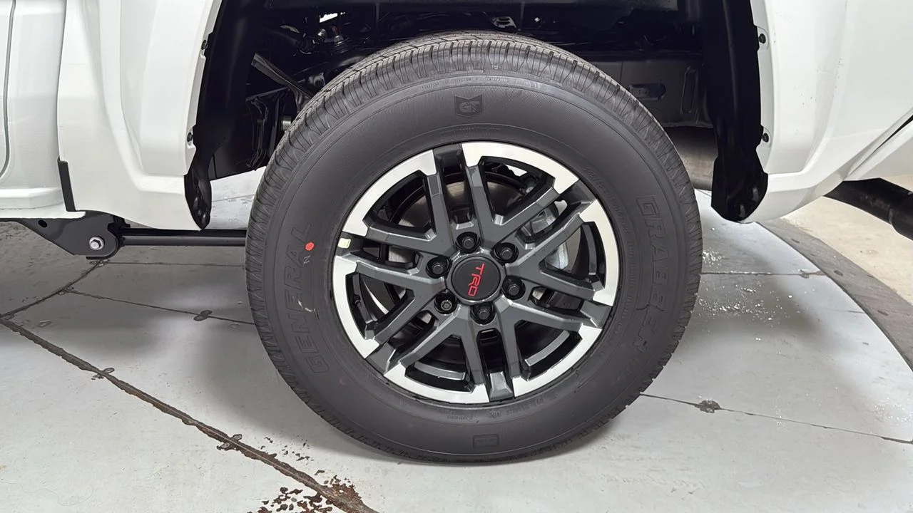 2026 Toyota Tacoma TRD Sport - Photo 23