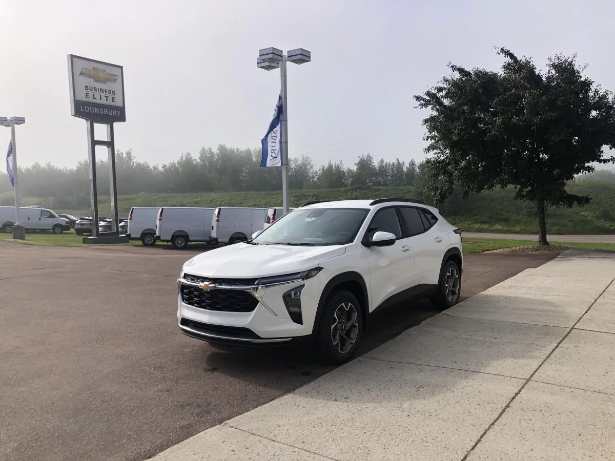 New 2026 White Chevrolet Fwd 4dr Lt image 4