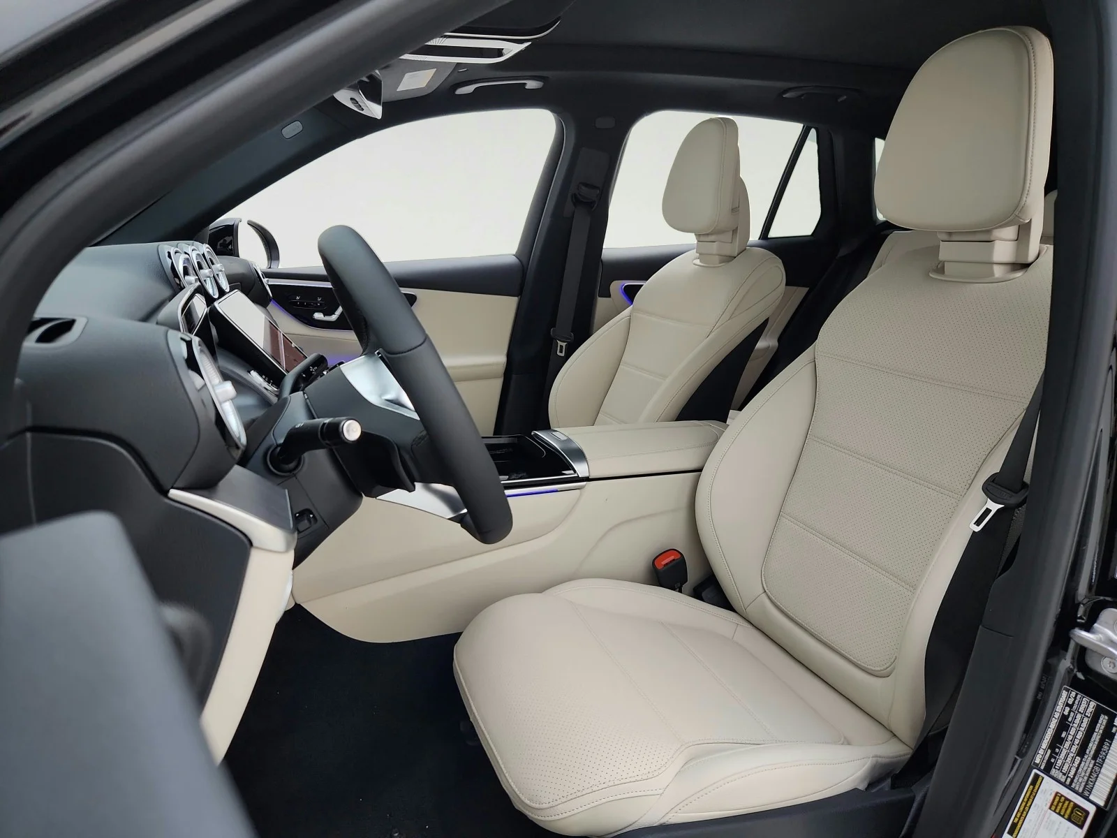 2026 Mercedes-Benz GLC Base - Photo 20