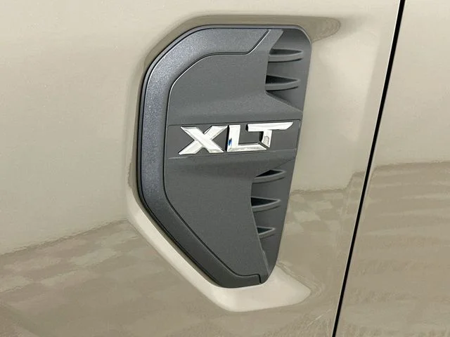 New 2026 Gray Ford XLT image 24