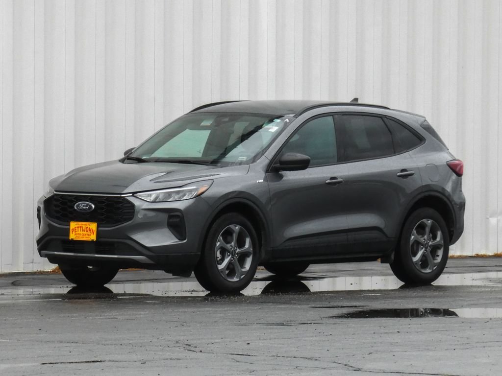 Used 2025 Gray Ford ST-Line image 37