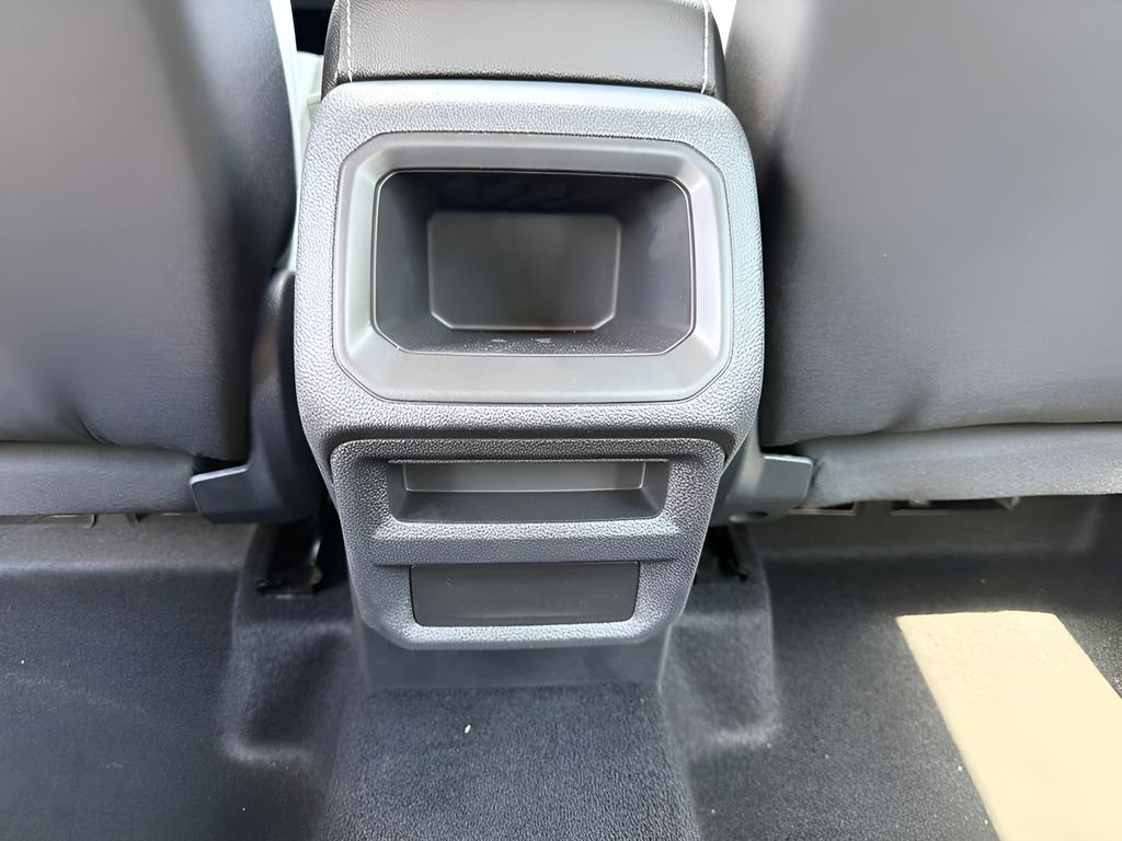 New 2026 Platinum Gray Metallic Volkswagen 1.5T S image 20