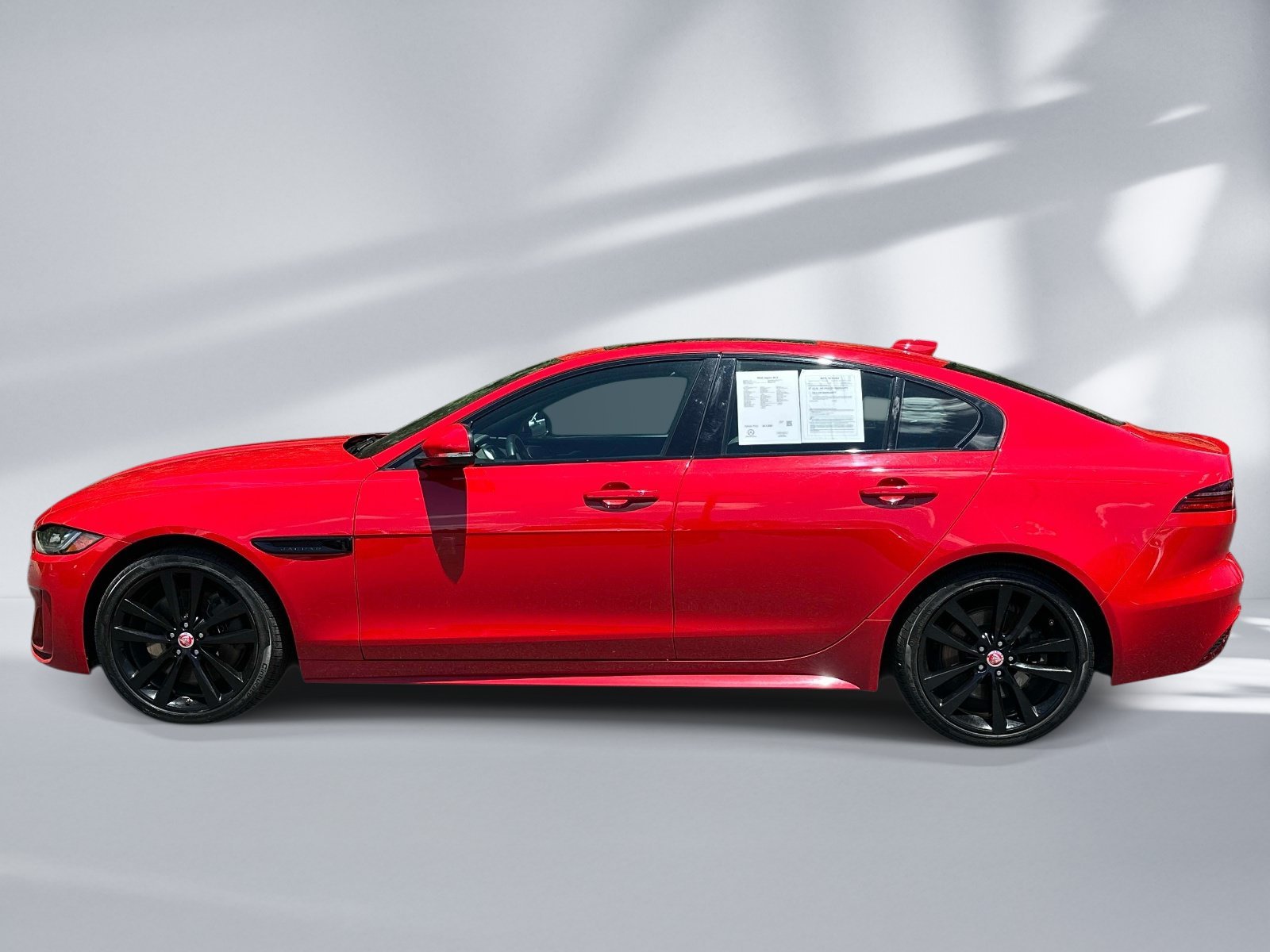 Used 2020 Caldera Red Jaguar R-Dynamic S image 2