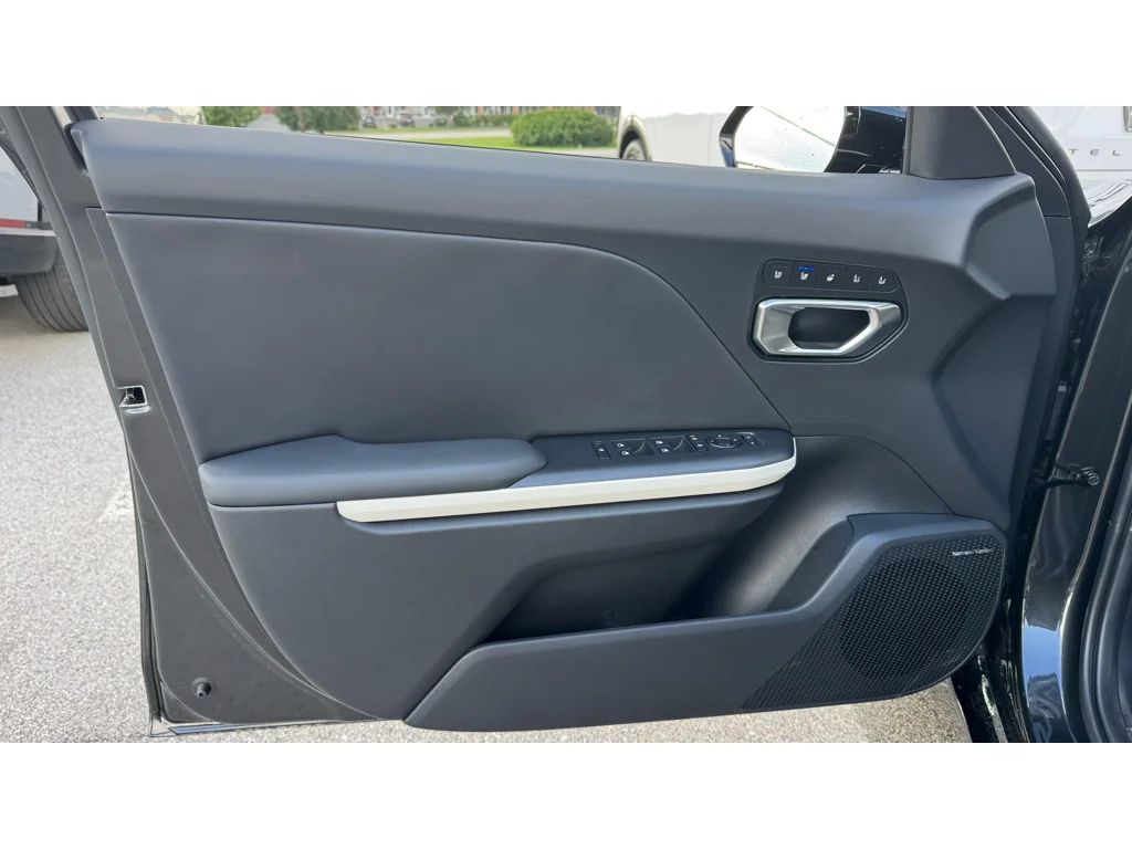 New 2026 Gry Kia GT-Line image 25