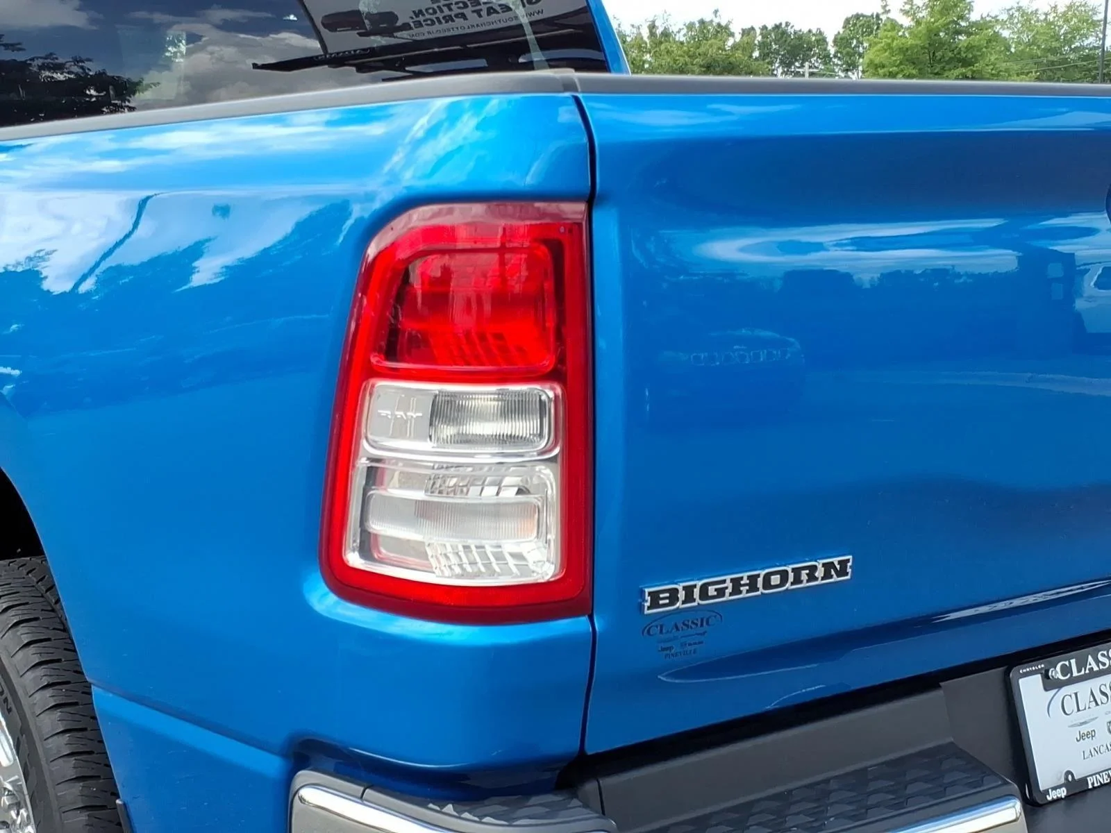 Used 2022 Hydro Blue Pearlcoat Ram Big Horn image 16
