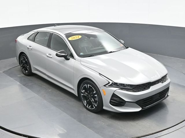 Used 2024 Gray Kia GT-Line image 14