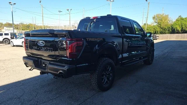 New 2026 Agate Black Metallic Ford Tremor 4WD image 26