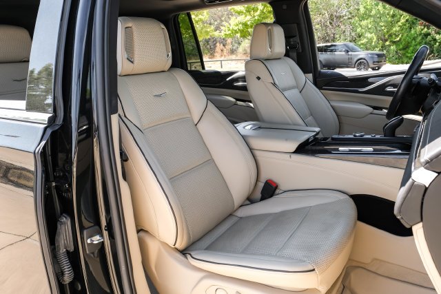 Used 2022 Black Cadillac Premium image 52