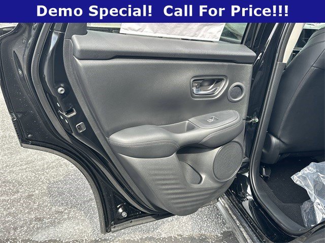 Used 2025 Crystal Black Pearl Acura Base image 14