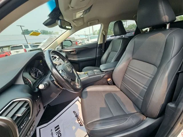 Used 2018 Silver Lexus 300 Base image 21