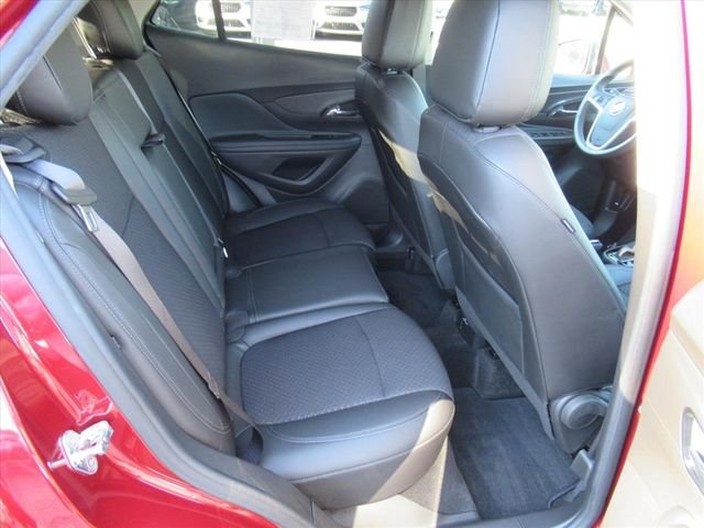 Used 2022  Buick Preferred image 27