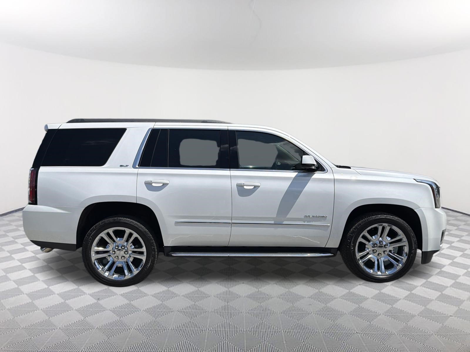2019 GMC Yukon SLT - Photo 6