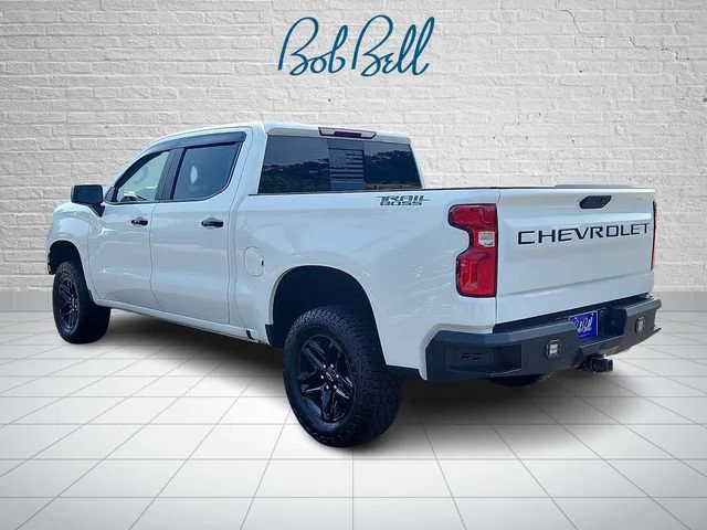Certified Used 2020 SUMMIT WHITE Chevrolet LT Trail Boss image 4