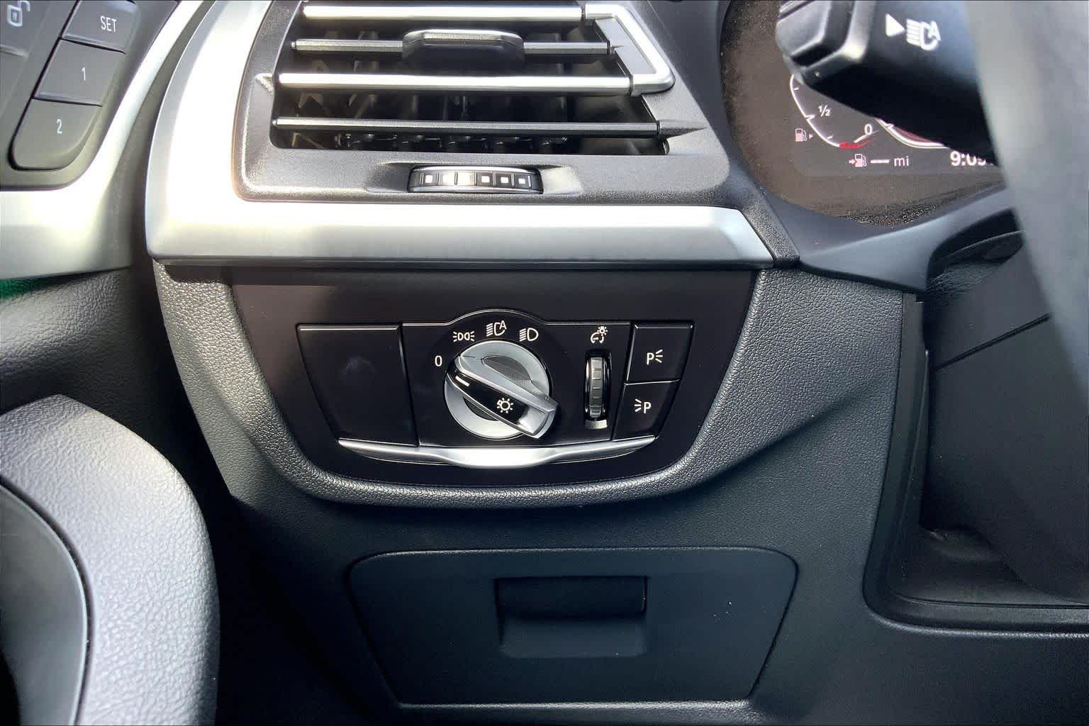 Used 2023 Skyscraper Gray Metallic BMW sDrive30i image 33