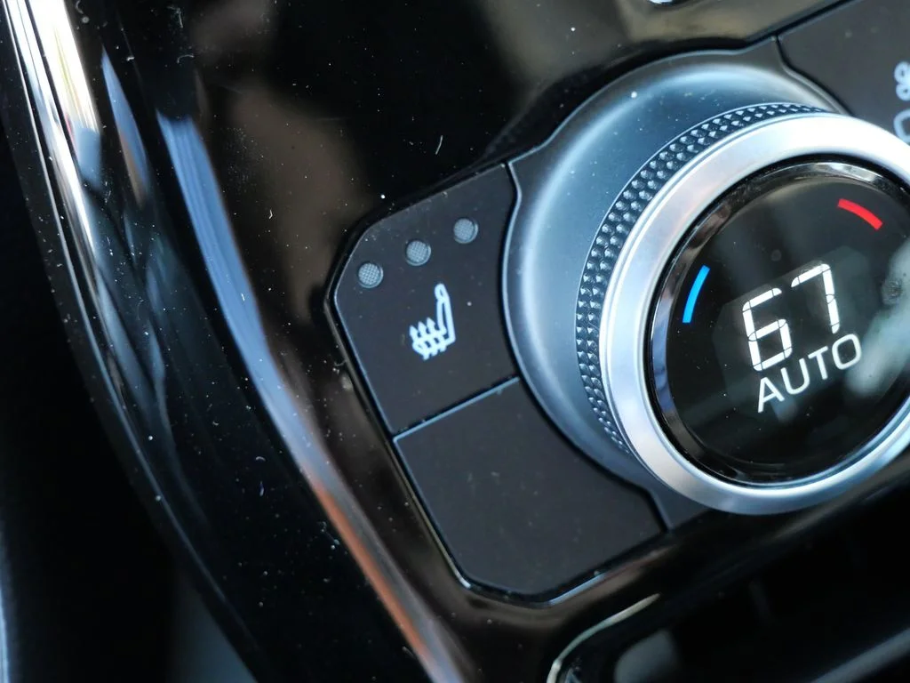 2023 Toyota Highlander XLE - Photo 19