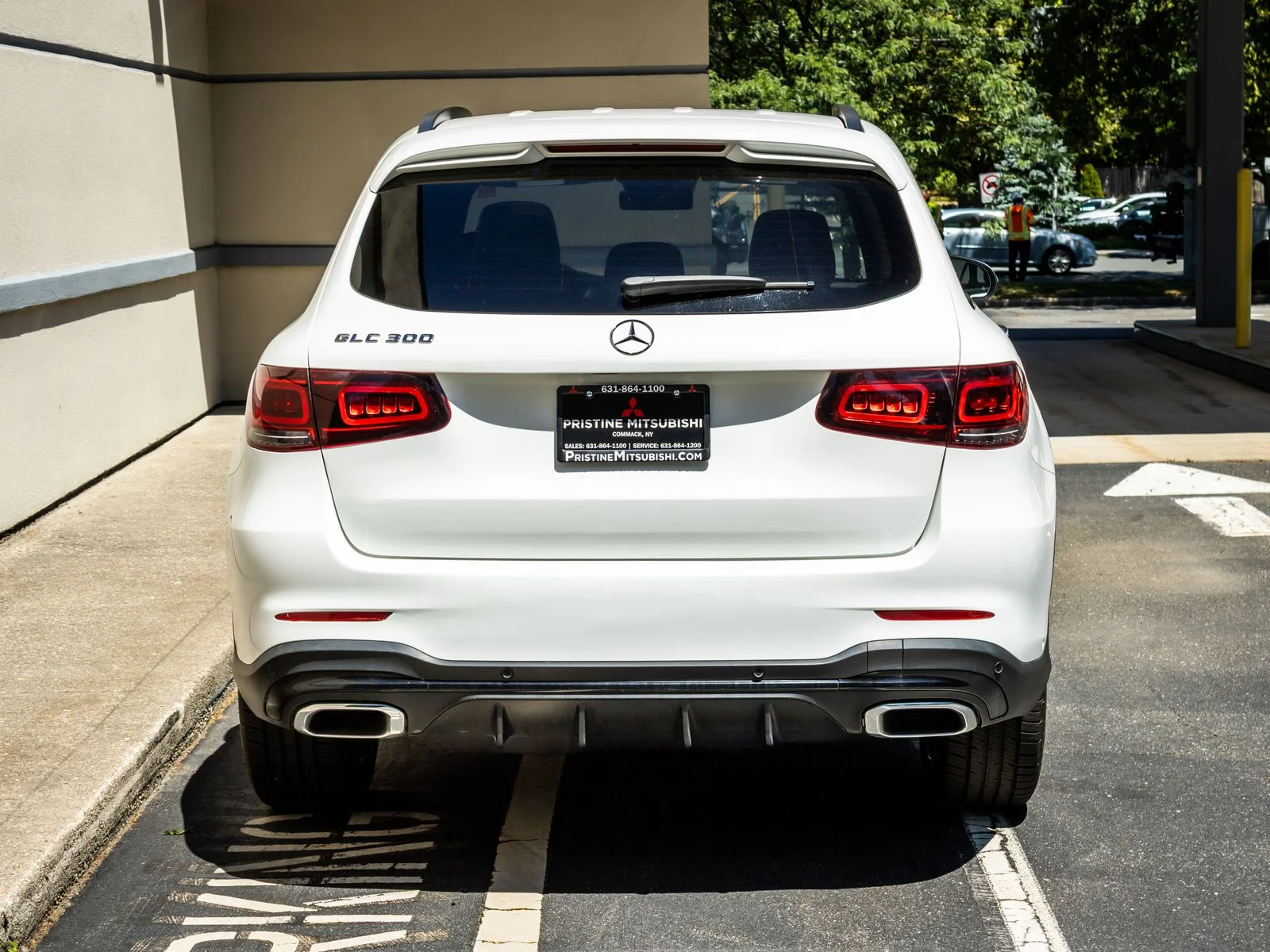Used 2022  Mercedes-Benz GLC 300 image 6