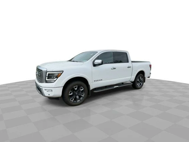 Used 2024 White Nissan Platinum Reserve image 4