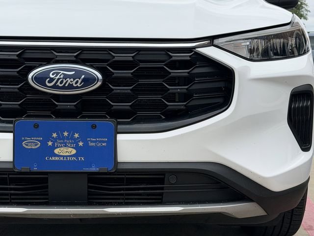 Used 2024 White Ford Active image 9